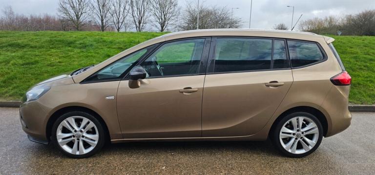 2014 Vauxhall Zafira Tourer SRI MPV Petrol Manual