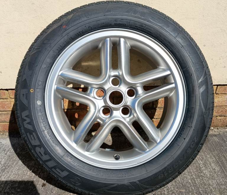 235 60 18" Tyre (New) Alloy Wheel For SUV Jeep Audi Q5 Volvo XC60 XC90 Evoque