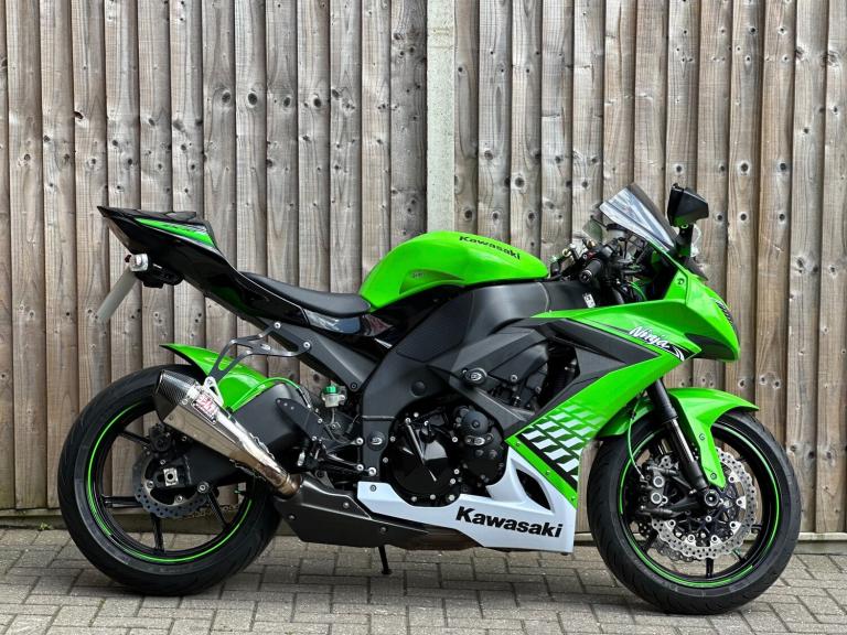 KAWASAKI NINJA ZX10R ANNIVERSARY EDITION 2011 (11) SUPER SPORT + YOSHIMURA 