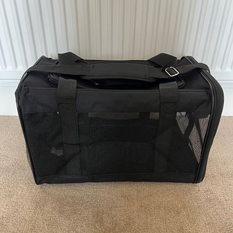 Cat carrier