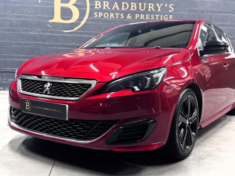 PEUGEOT 308 1.6 THP GTi by Peugeot Sport 2016