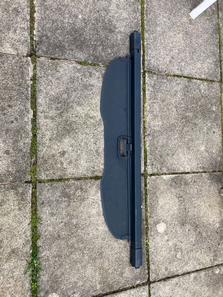 Car. Boot cover 