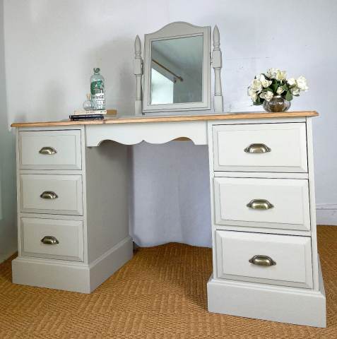 slim fit dress slacks Double Pedestal Dressing Table With Storage main image 1