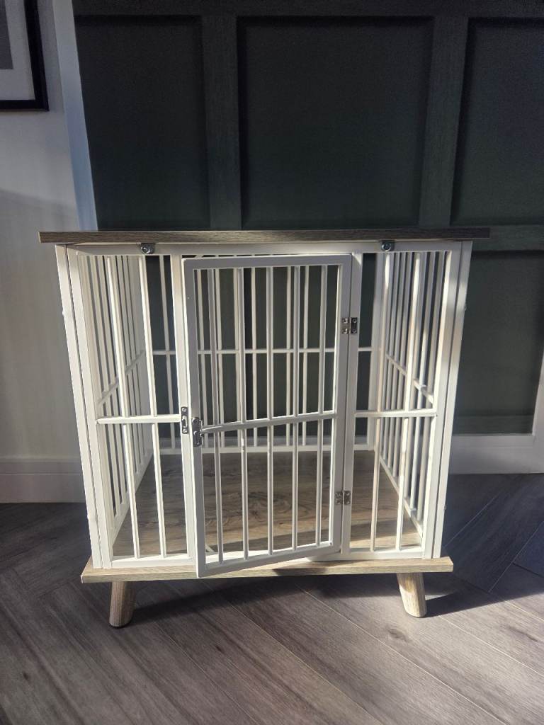 Dog furniture crate - for small / medium dogs
