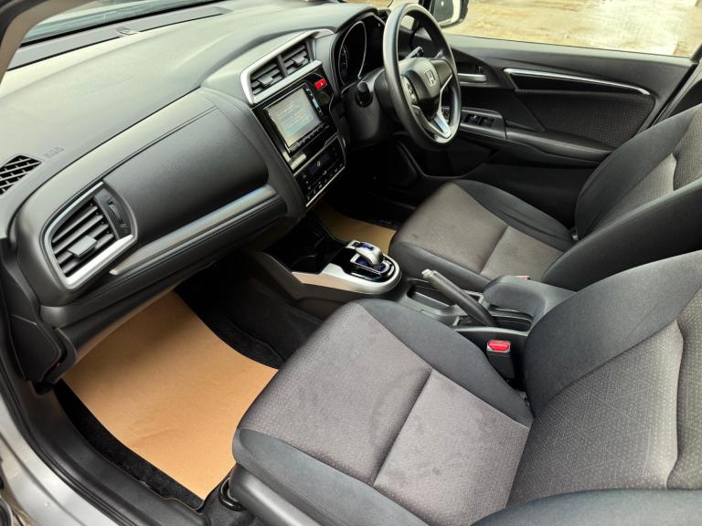 2025 Honda Fit JAZZ 1.5 HYBRID AUTO Hatchback PETROL Automatic