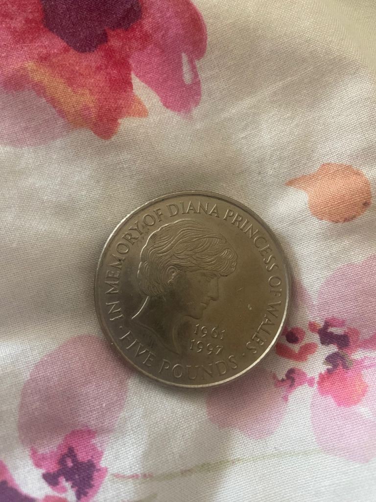 Diana Princess of Wales Five Pound Coin 1961-1997
