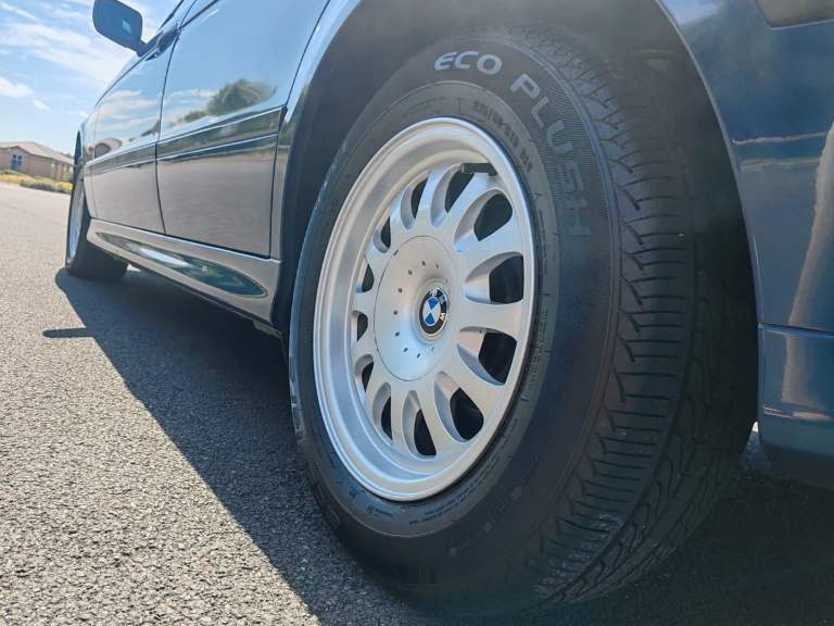 BMW, E39 525 TDS 2.5 DIESEL AUTO 1998 - FULL SERVICE HISTORY!