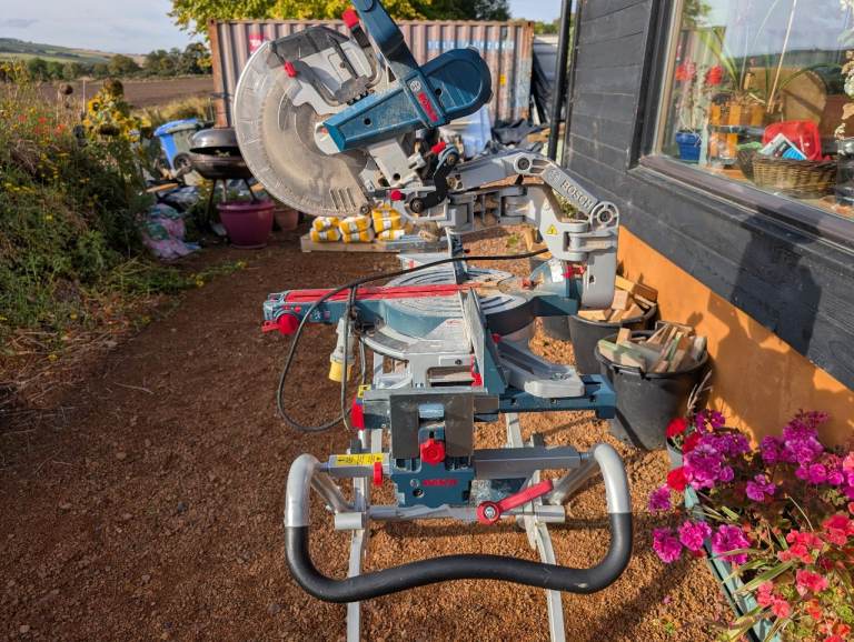 Bosch Professional GCM 12 GDL Mitre Saw with Stand