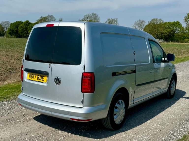 VOLKSWAGEN CADDY MAXI 1.6 TDI C20 CR Trendline MAXI DSG AUTO 2017