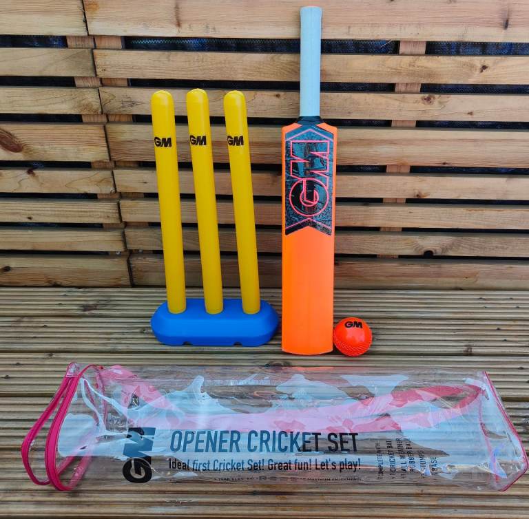 Gunn & Moore Opener Kids Cricket Set