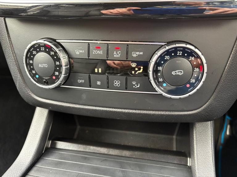 2017 Mercedes-Benz GLE GLE 500 e 4MATIC AMG Line Estate Petrol/electric Automatic