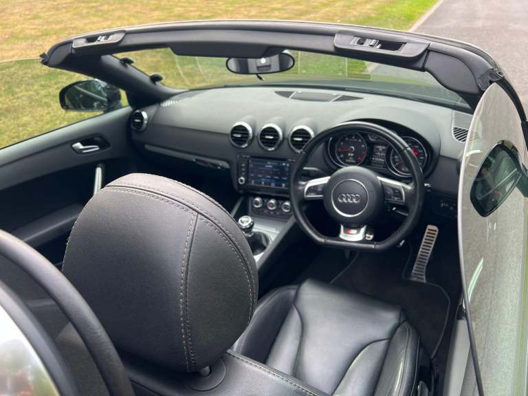 AUDI TT 2.0 TFSI S line 2013