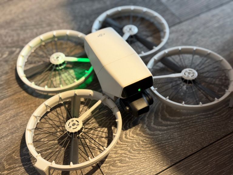 Dji flip with NC-R3 Controller 
