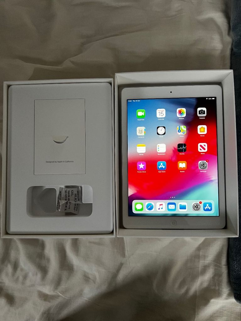 Apple iPad in Original Box – As Good As New