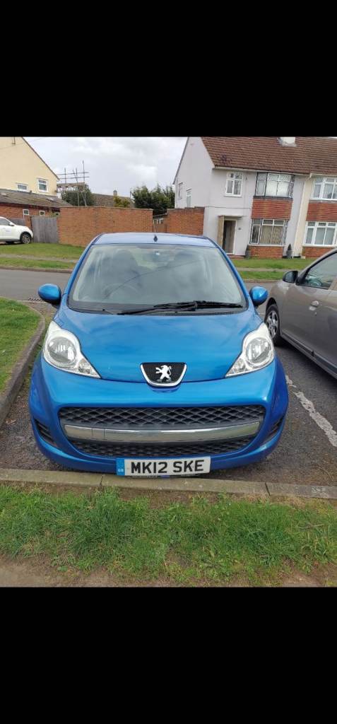 Peugeot, 107, Hatchback, 2012, Automatic 998 (cc), 3 doors