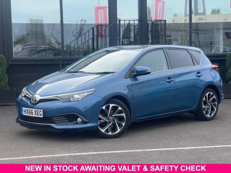2016 Toyota Auris 1.6 D-4D Design 5dr HATCHBACK DIESEL Manual
