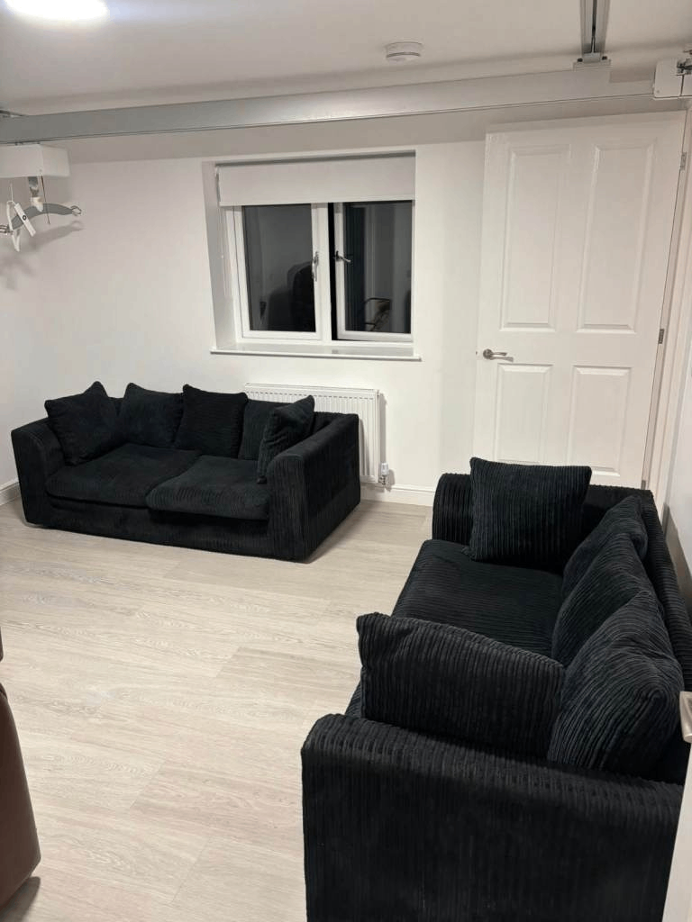 🛋️Brand New High-Quality & Affordable 3+2 Seater & Corner Luxury Dylan Sofa Suit | Get it today📞🚚