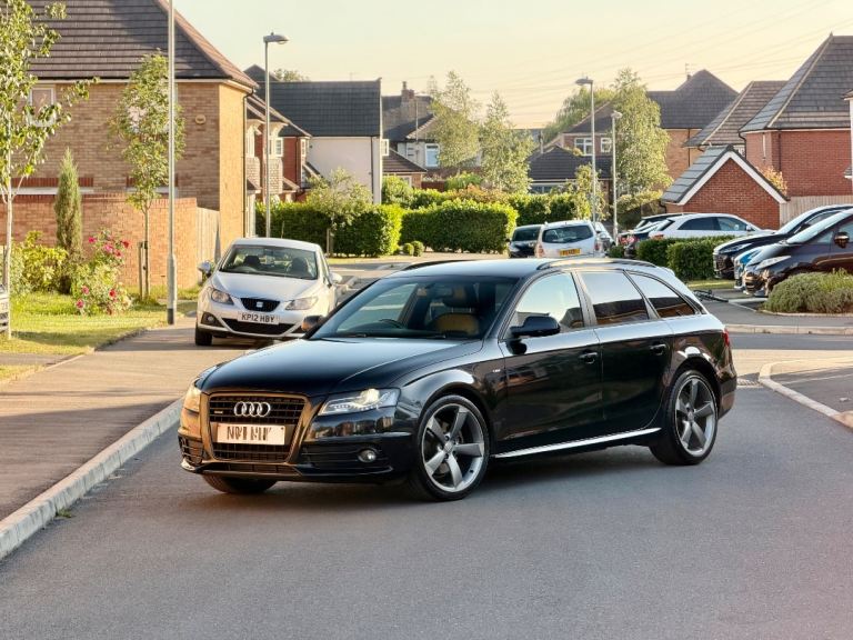 2012 Audi A4 S-Line Quattro 2.0TDI 170 Black Edition. 