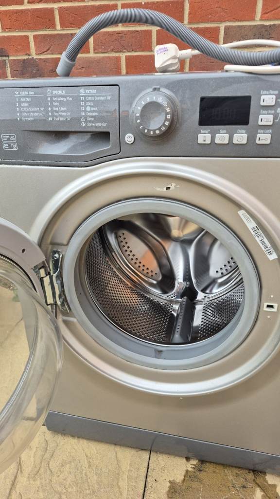 Hotpoint washing machine 