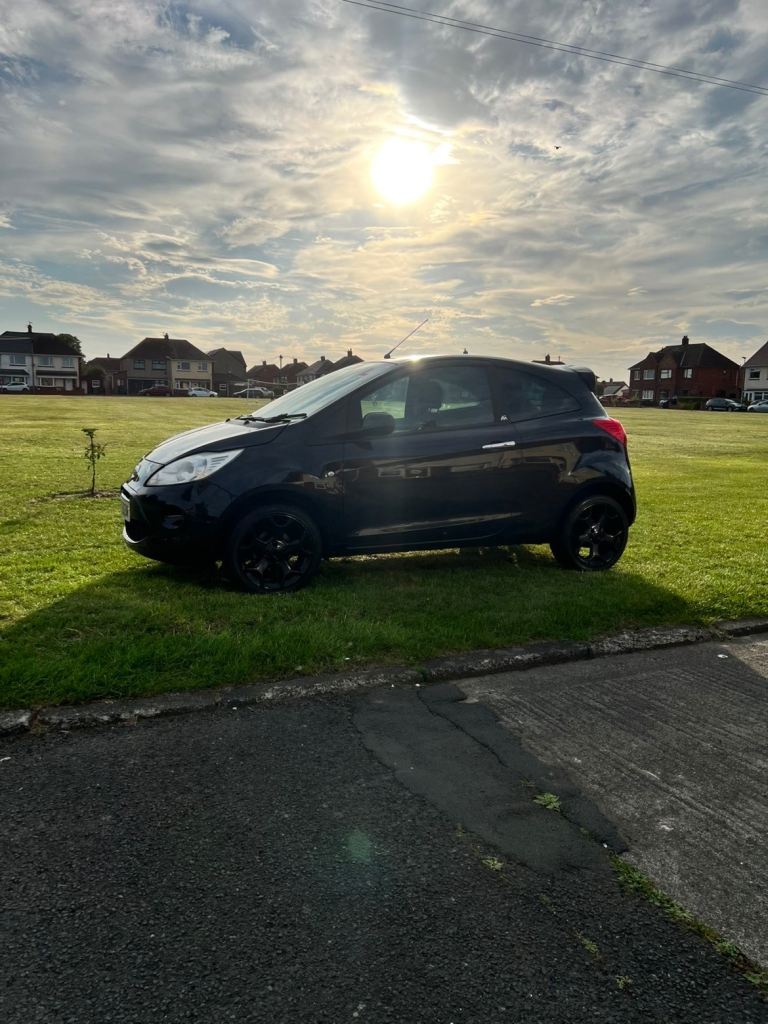 Ford, KA, Hatchback, 2011, Manual, 1242 (cc), 3 doors