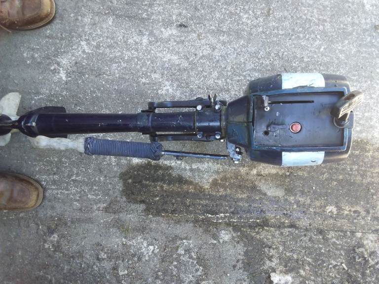 YAMAHA  2 stroke dinghy engine