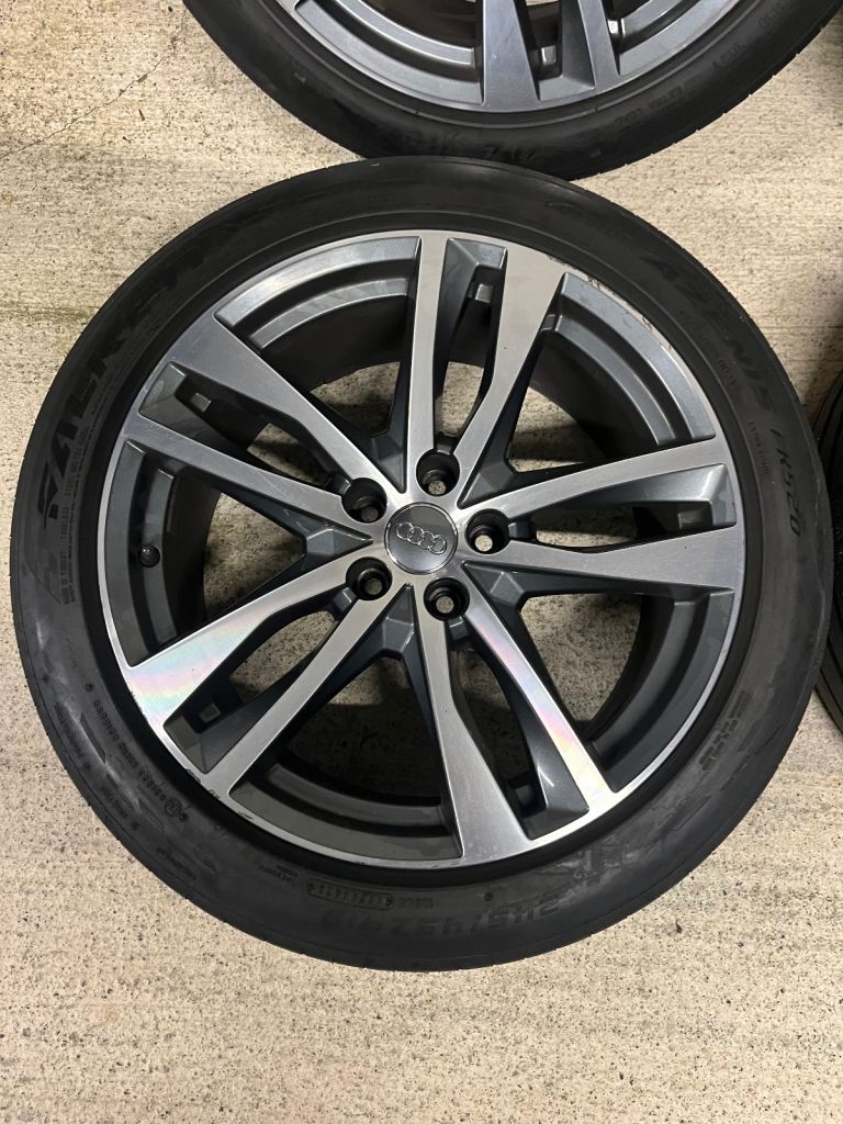 Genuine Audi A6 alloys 19”
