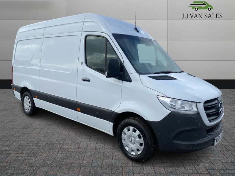 2021 Mercedes-Benz Sprinter 3.5t H2 Premium Van PANEL VAN DIESEL Manual