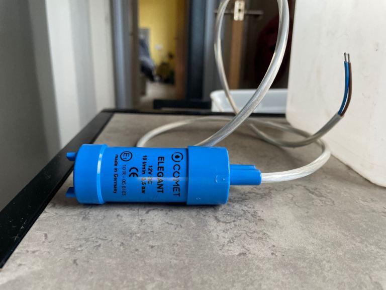 12v pump for toilet