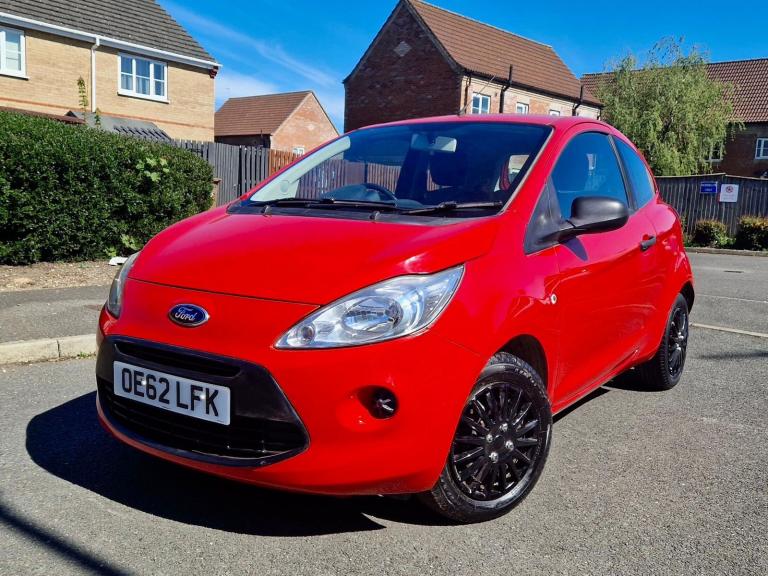 Ford, KA, Hatchback, 2013, Manual, 1242 (cc), 3 doors