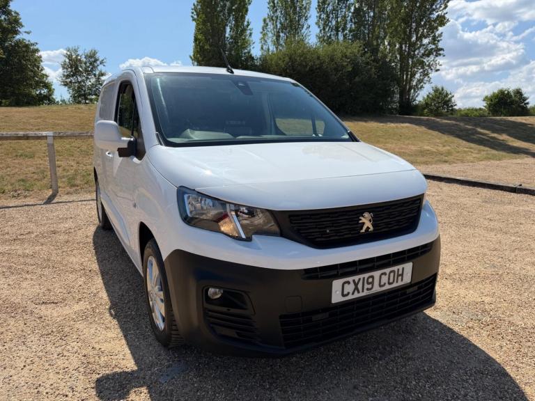 2019 Peugeot Partner 1.6 BlueHDi 1000 Asphalt Standard Panel Van SWB Euro 6 (s/s) 5dr PANEL VAN D...