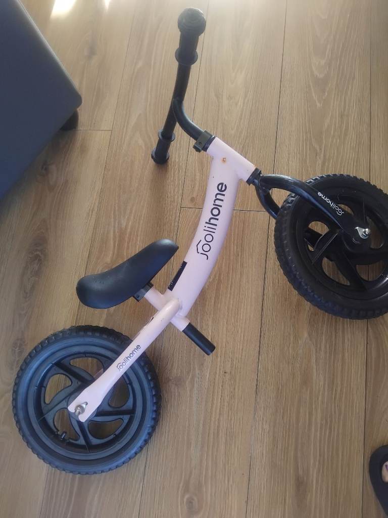 Joolihome Pink Balance Bike – As Good As New