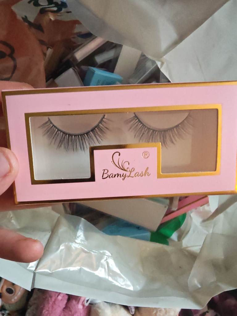 Eyelashs all diffesnr types 