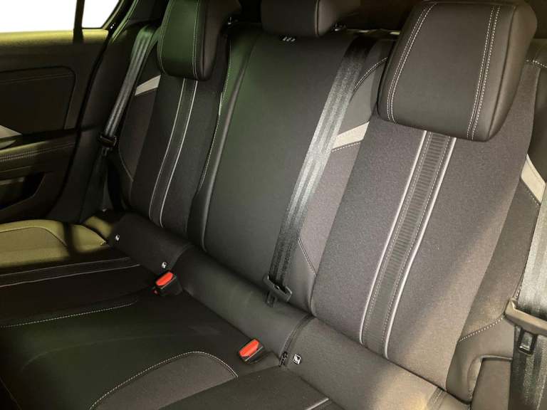 2025 Vauxhall Astra 1.2 Turbo 130 GS 5dr Hatchback Manual