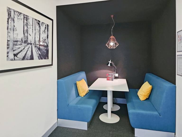 Aylesbury - HP19 8DB \ Day Office Space with Flexible Access