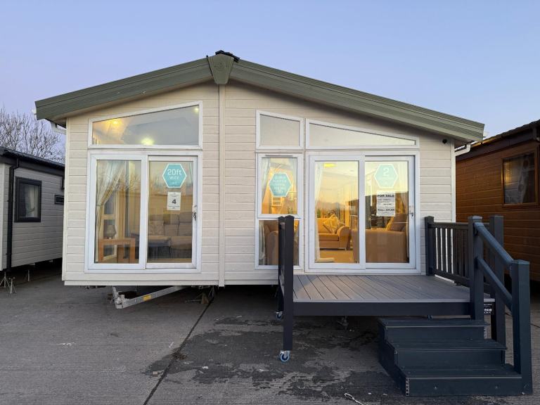 2 Bed Resi Spec Pemberton Twin Lodge - Snug, Ensuite, Bath - Offsite, Own Land