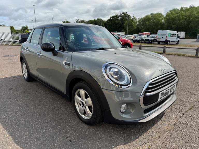 MINI HATCH 1.5 5-Door Hatch Cooper 2018