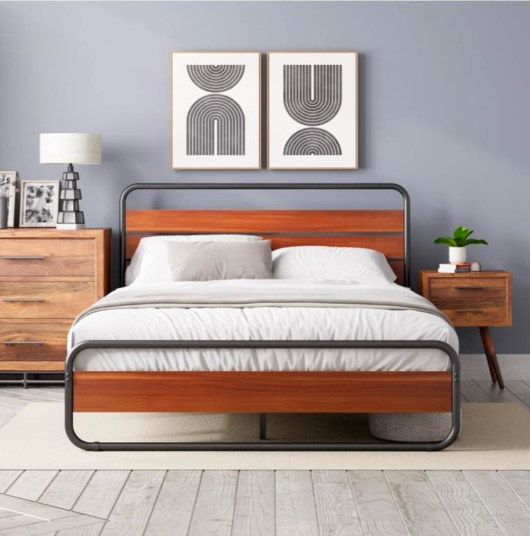 image for King size bed new for sale