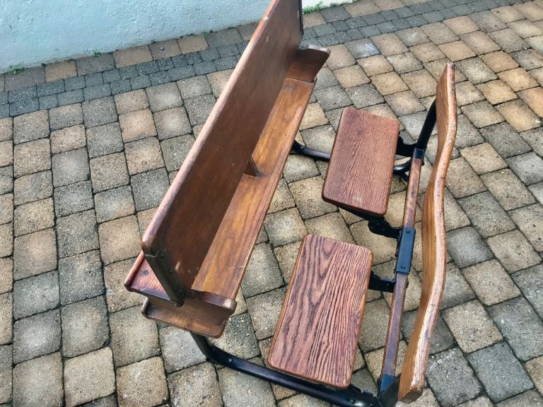 😎BEAUTIFUL 😎OLD SCHOOL DESK FROM STRANDTOWN PRIMARY SCHOOL 😎
