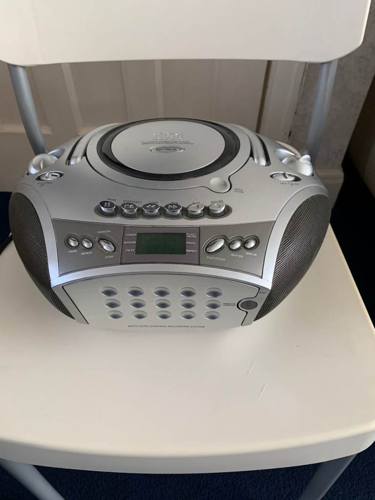 Goodmans Portable CD Radio Cassette Player