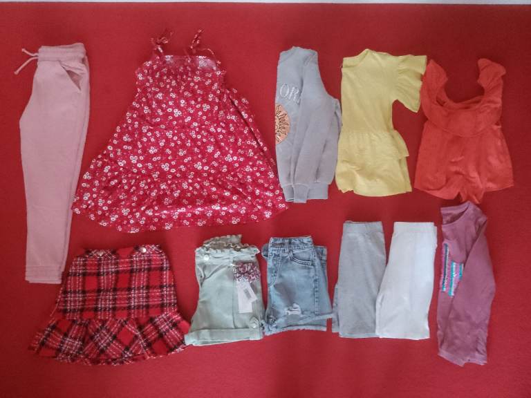 Bundle of Girls Clothes – Age 8