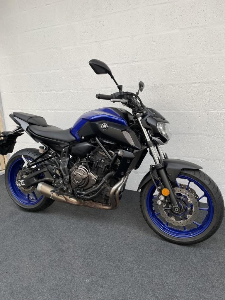 YAMAHA MT-07 ABS Petrol Manual in Blue