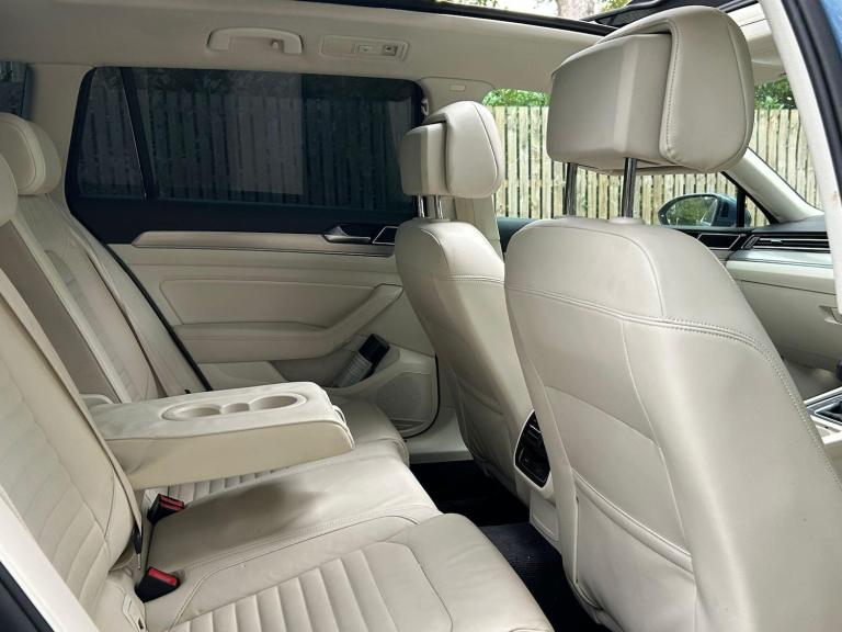 2015 Volkswagen Passat 1.6 TDI BlueMotion Tech GT DSG Euro 6 (s/s) 5dr ESTATE Diesel Automatic