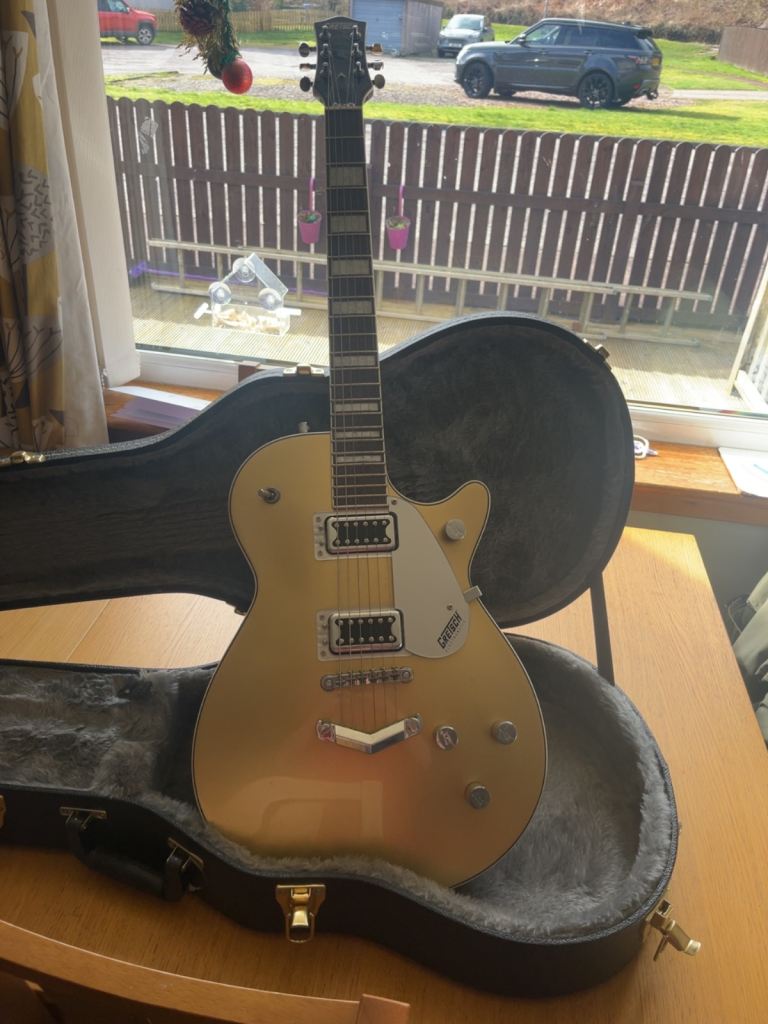 FOR SALE: Gretsch Electromatic Pro Jet – Gold Top (2021, Mint Condition)