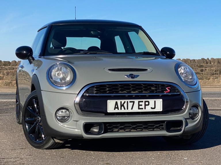 2017 MINI Hatch 2.0 Cooper S Auto 3dr - Sat Nav & Heated Seats & Parking Sensors HATCHBACK Petrol...