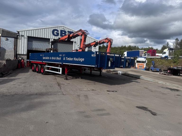 SDC BRICK CRANE TRAILERS 