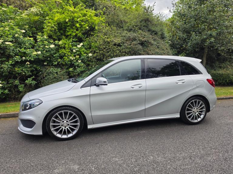 MERCEDES-BENZ B CLASS B180 AMG LINE PREMIUM - AUTOMATIC - 5DR