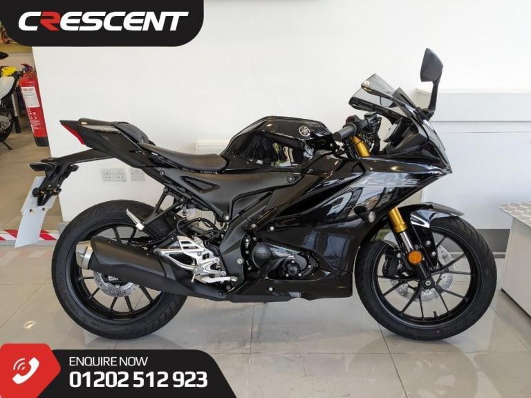 2026 YAMAHA YZF-R125 - 1 OWNER - ONLY 9 MILES - HEATED GRIPS - YAMAHA WARRANTY