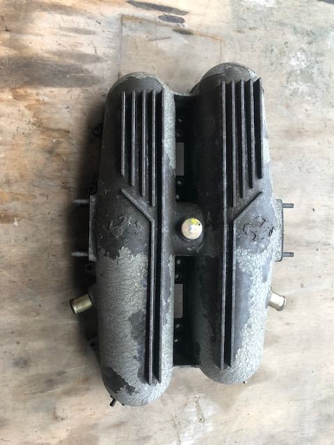 Intake manifolds cover for Ferrari 348
