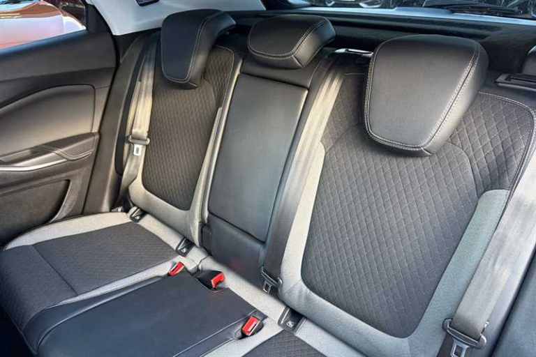 2019 Vauxhall Grandland X 1.5 Turbo D Sport Nav 5dr HATCHBACK DIESEL Manual