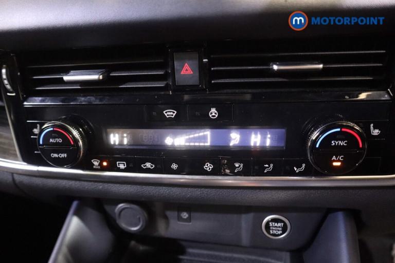 2022 Nissan Qashqai 1.3 DiG-T MH 158 Tekna 5dr Xtronic SUV Petrol Automatic